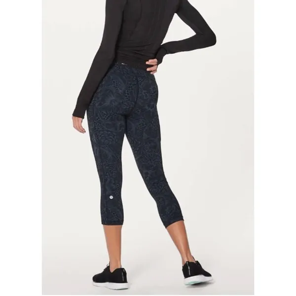 Lululemon Speed Up Crop 21 Luxtreme Mach Blue Black 10‎ - Image 10
