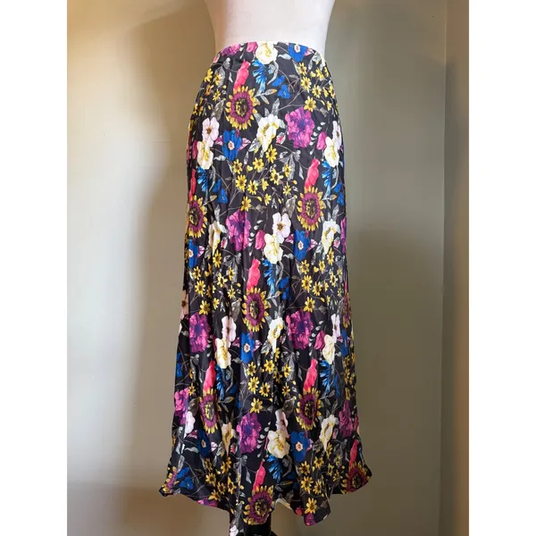 Anthropologie boho‎ whimsi dainty resort fairy Floral Midi Skirt Black Multi Sm - Image 2