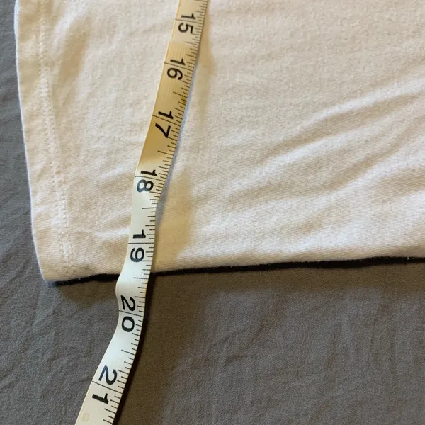 Under Armour blurred logo overlay Tank Top - Image 13