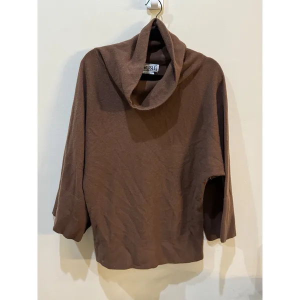 Carlisle 100% Cashmere Boxy Brown Sweater Size Large Wide Sleeve Turtleneck - Image 2