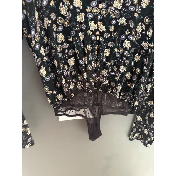 Intimately Free People Black‎ Floral Tiered Bell Sleeve Button Front Bodysuit M - Image 3