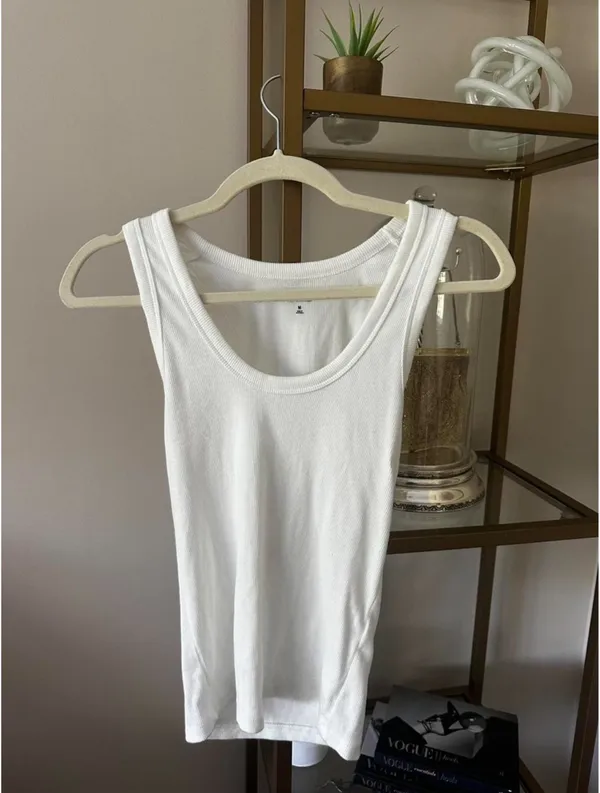 Abercrombie & Fitch White Tank Top - Image 2