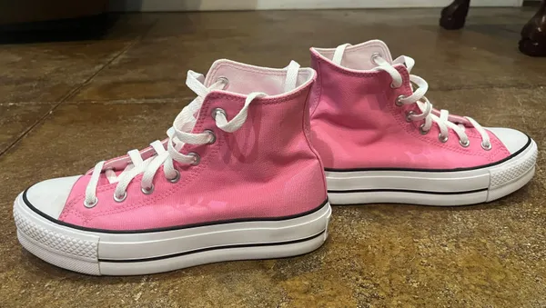 PINK PLATFORM - Image 3