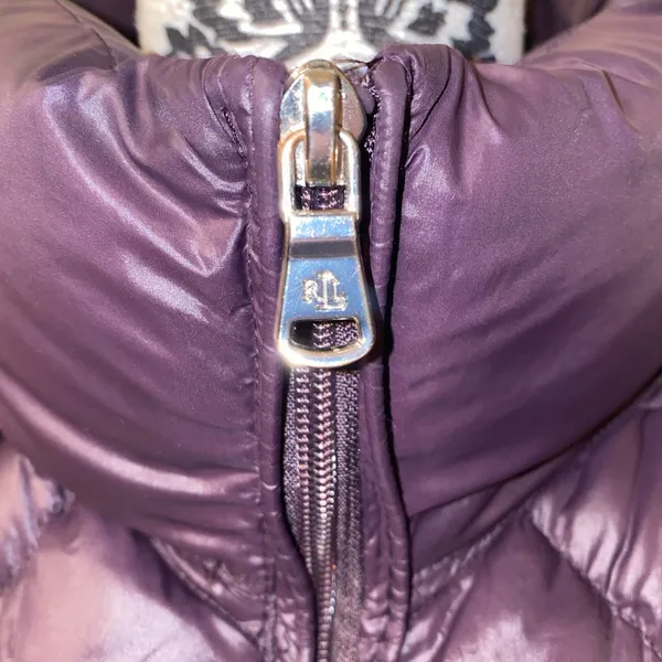Lauren Ralph Lauren Quilted Feather Down Puffer Jacket Size Medium Deep Plum - Image 8