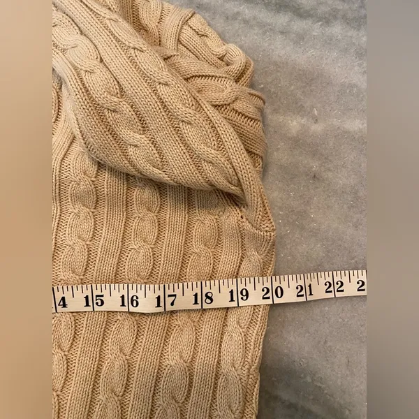 L.L. Bean Size M Tan Khaki Cotton Cable Knit V Neck Pullover Fisherman Sweater - Image 8