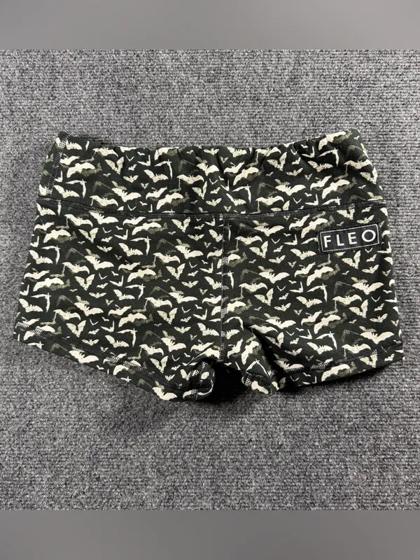 FLEO Halloween Bats Black & White Shorts Women's Size S Workout Gym Athleisure - Image 3
