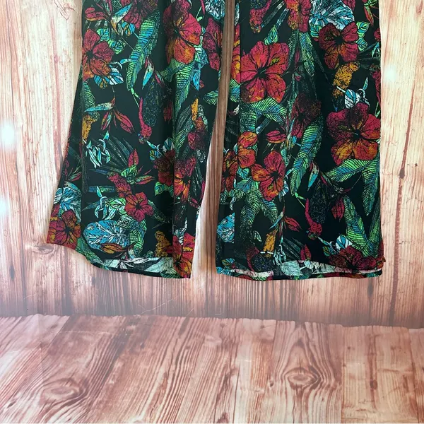 Mudd Y2K Pull On Flare Leg Boho Black Floral Red Tropical Blue Print Pants Sz M - Image 4