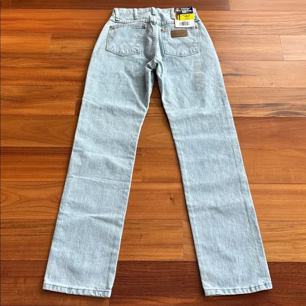 NWT Wrangler jeans - Image 9