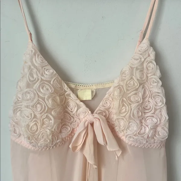Y2K LA INTIMATES PRETTY IN PINK CHIFFON BABYDOLL NIGHTIE w/ROSEBUDS & BOW - Image 2