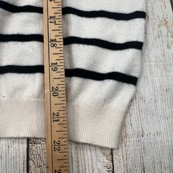 Dokotoo Womens Striped Puff Sleeve Knit Top Black White‎ Short Sleeve Sweater L - Image 5