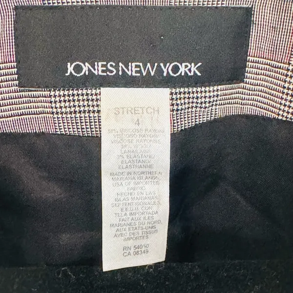Jones New York Black and Gray Plaid Blazer - Image 4
