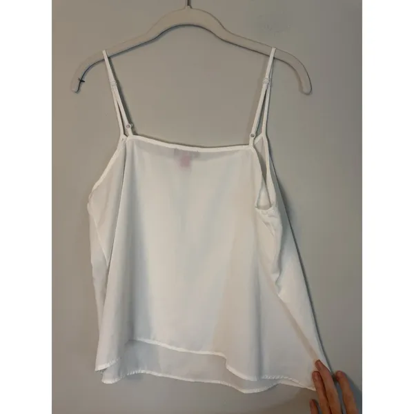 Vince Camuto White Slinky Cami Sz L NEW - Image 2