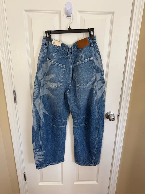 Free People We The Free Good Luck Printed Barrel Jeans in Sun Fade 27 - Image 7