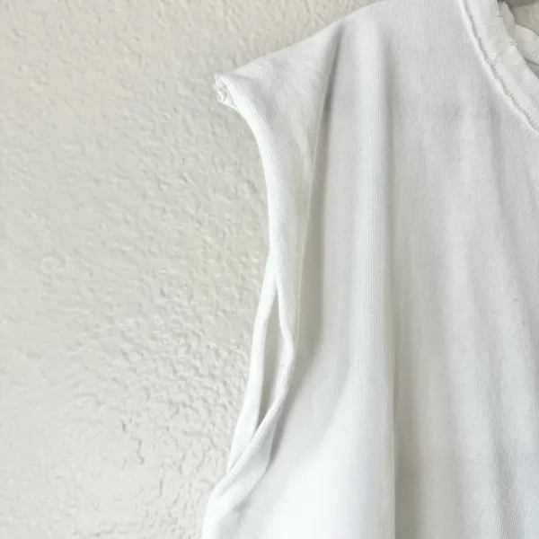 Aerie White Sweatshirt Muscle Tee Size Medium - Image 3