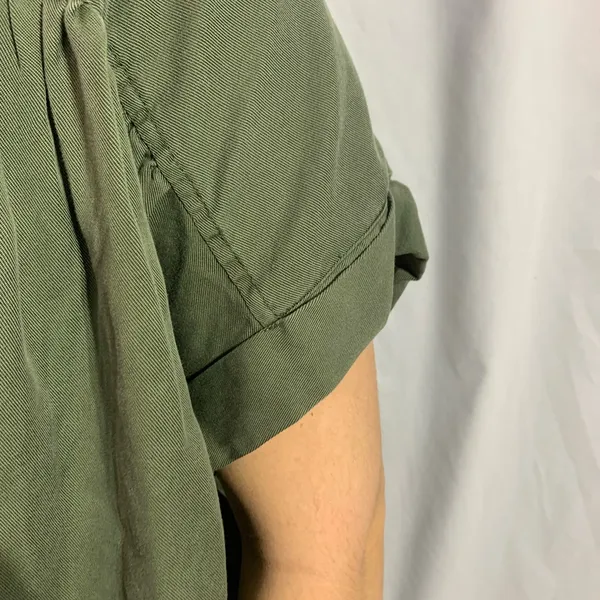 Loft green flowy top by Lou & Grey size Medium - Image 3