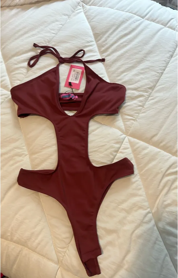 Edikted Burgandy Bodysuit  - Image 4