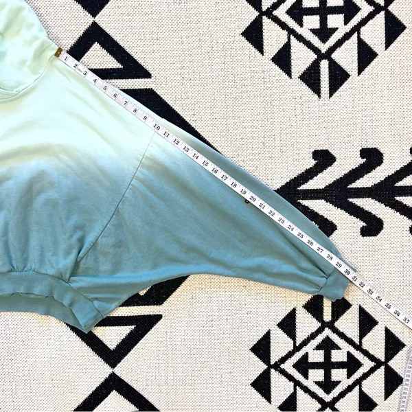 Young Fabulous & Broke Raissa Tie Dye Ombre Cropped Hoodie M/L - Image 9