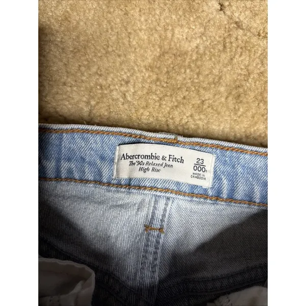 Abercrombie And Fitch Women's High Rise 90s Relaxed Jean Ladies 23/000 EUC - Image 4