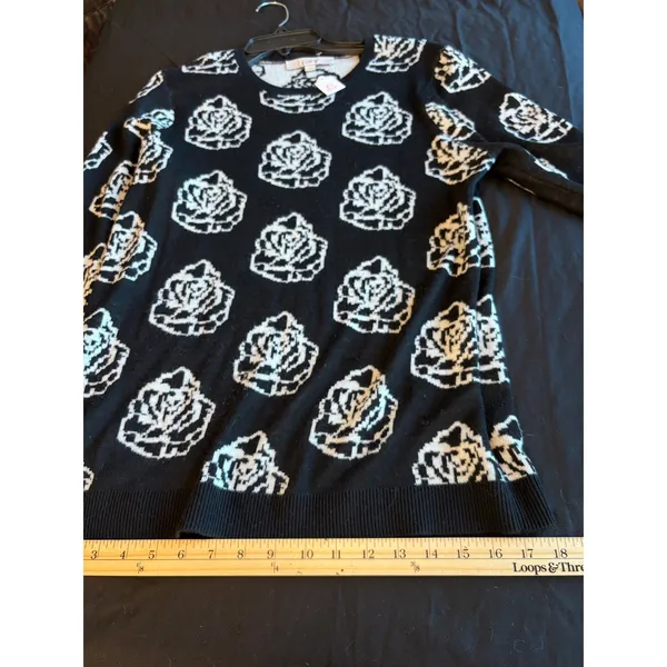 LOFT Ann Taylor Black White Rose Floral Wool Blend Sweater Large 357789 - Image 5