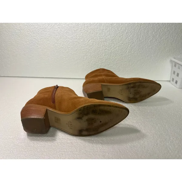 ABLE Chalsea Almond Toe Suede Ankle Western Booties Women's sz. 8 in Cognac - Image 5