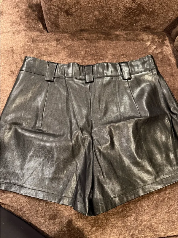 Leather Shorts Black Size L - Image 2