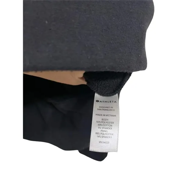 ATHLETA Victory Primaloft Black‎ Hoodie Size Medium #373167-00 - Image 4