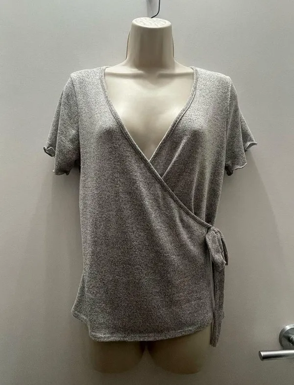 Caution to the Wind Asymmetrical Self-tie Gray Top - Image 9