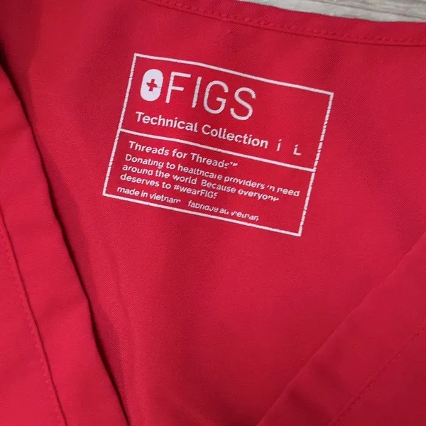 Figs Pop Red Limited Edition Catarina Scrub Top Size Large - Image 3
