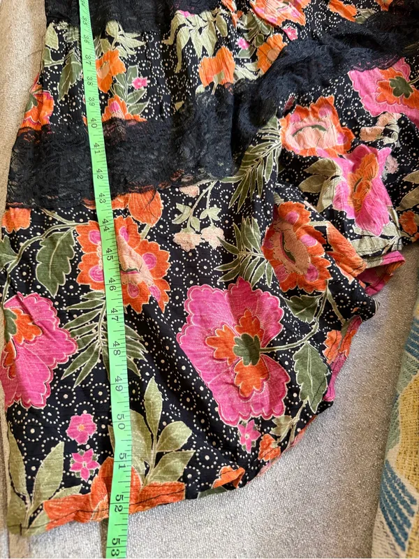 Angie Floral Lace Trim Tiered Midi Dress Size Small NWT Boho - Image 11