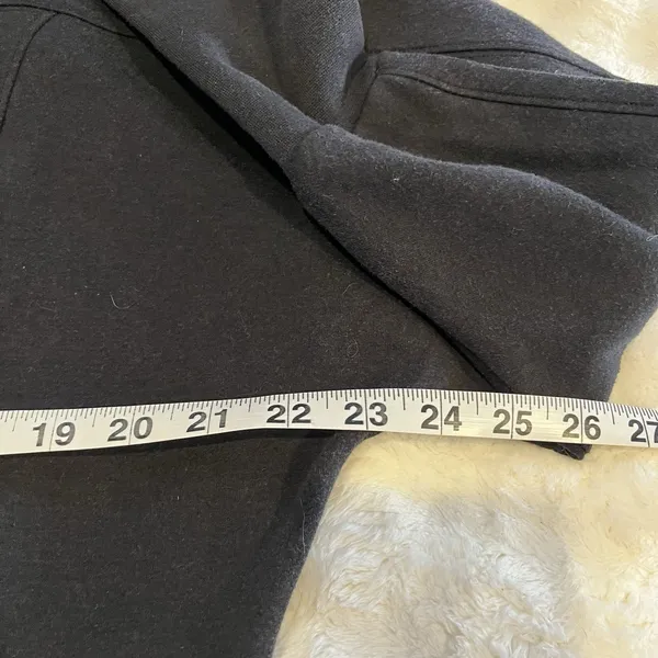 North Face Hoodie Women’s Medium Long Sleeve Black Pullover Hooded Lightweight - Image 4