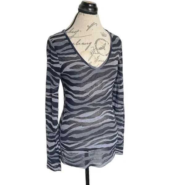 Express Blouse Long Sleeve Animal Print Small - Image 4