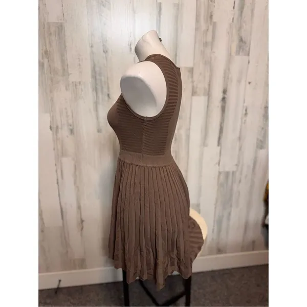 Kerisma Brown dress size medium - Image 2