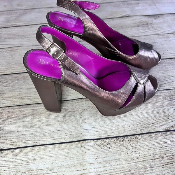 Trina‎ Turk metallic heels - Image 4