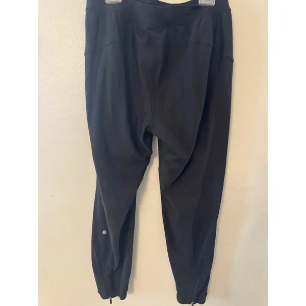 Lululemon pace jogger black women's size 12 - Image 2