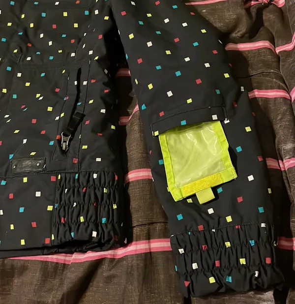Burton Lush Black Multi Squares Snowboard Ski Jacket $249.95 EUC Wmn’s S - Image 7