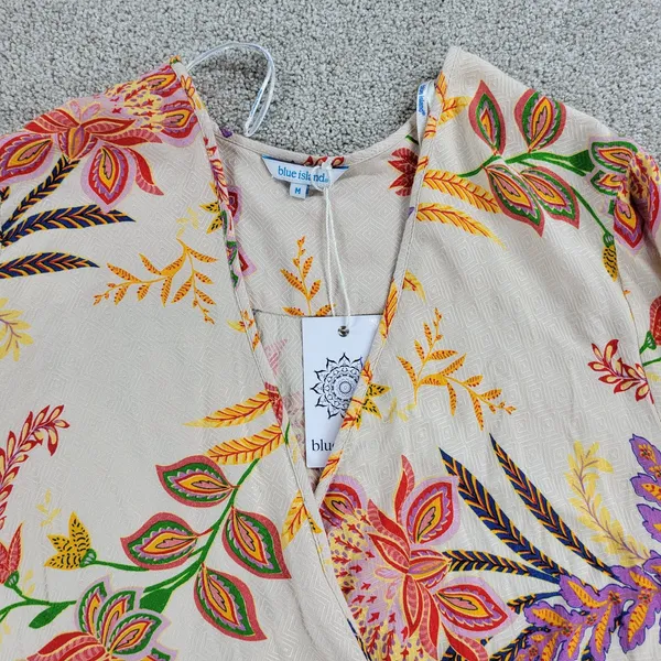 Blue Island Beach Wrap Dress M Cream‎ Red Floral Ruffle Hem Tie Waist New - Image 7