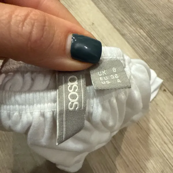 ASOS White Ruffle‎ Tube Top - Size US 4 - Image 3