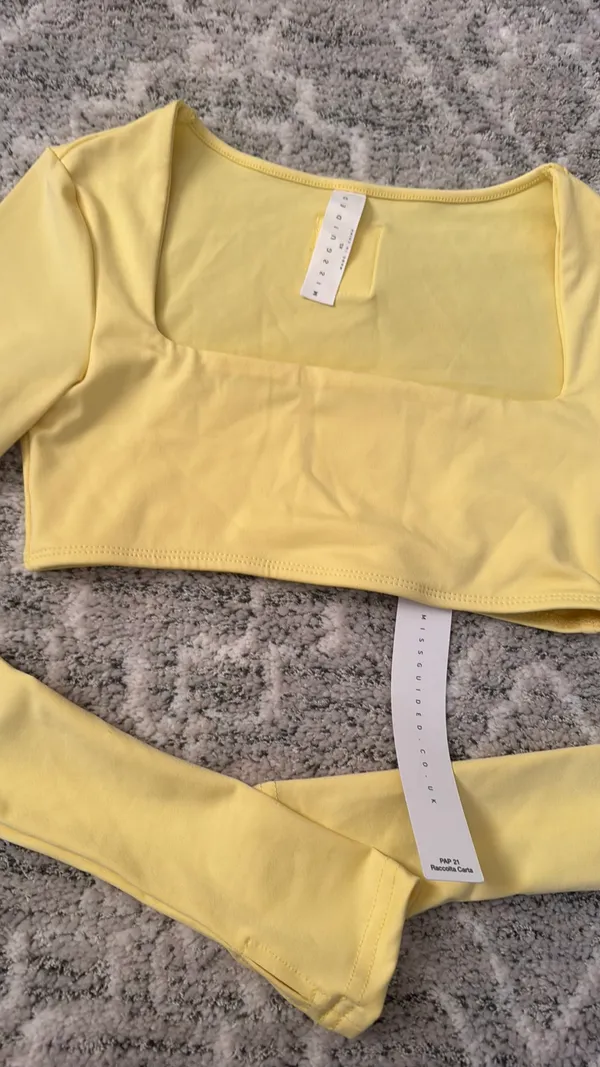 Missguided Crop Top - Image 2
