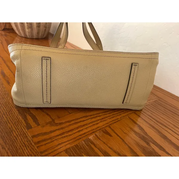 Marc Jacobs pebbled, leather Director Tote Tan - Image 6