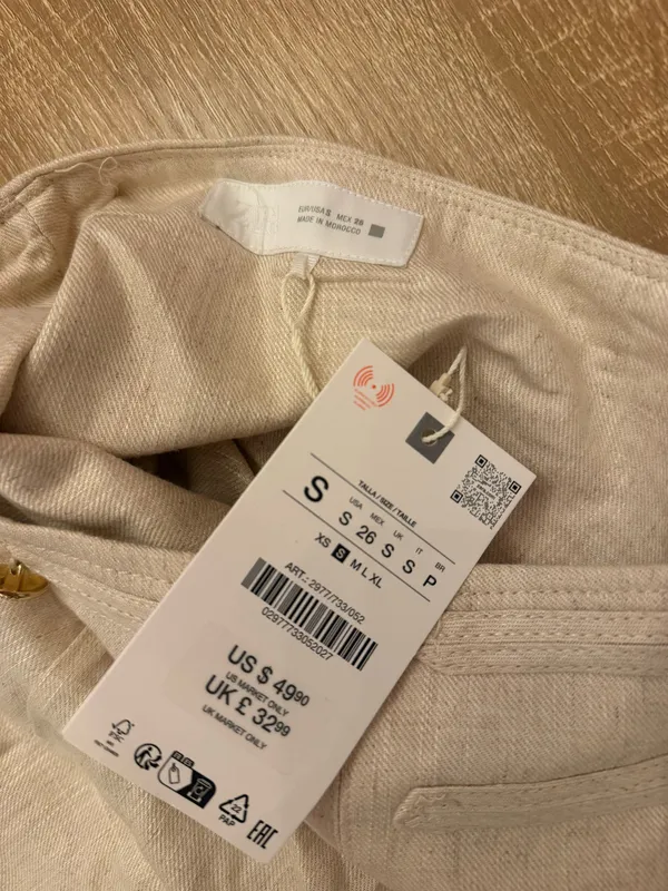 Zara Beige Shorts - Image 3