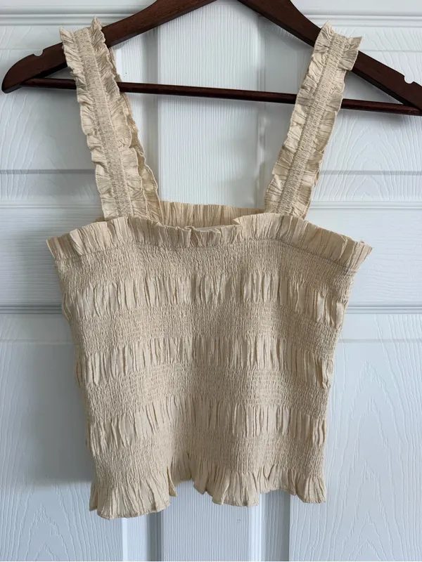ASTR The Label Twiggy Smocked Ruffle Strap Crop Top Cream M - Image 2