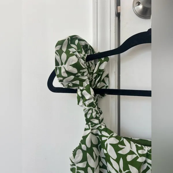 Abercrombie & Fitch Green Leaf Poplin - Image 3