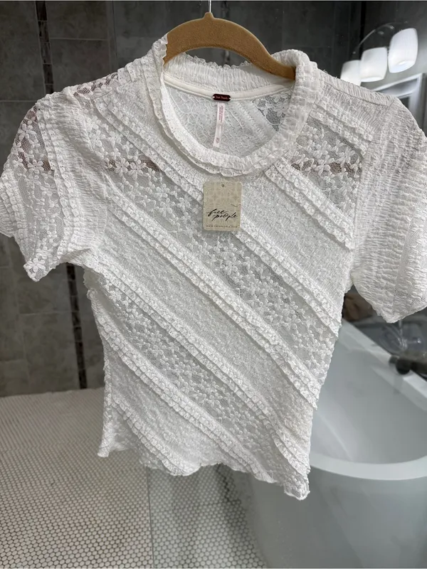 Free People White Lace Textured Short Sleeve Top - XS *NWT - Image 2