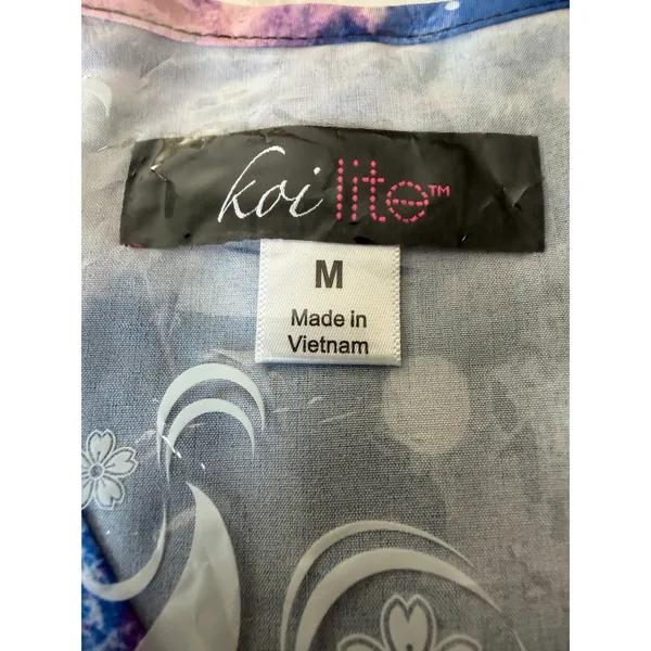 Koi Lite Lucky Scrub Top M Galaxy Burst NWT Performance Stretch 1015PR44 - Image 5