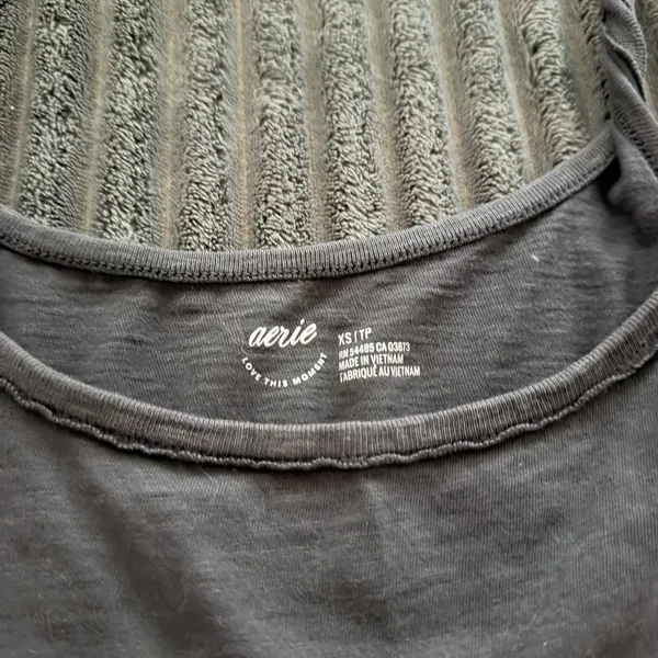 Aerie Cropped Twisted Tank Top - Image 2