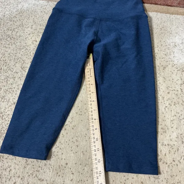 Beyond Yoga Spacedye High Waisted Midi Leggings Womens XS Blue Heathered Cropped - Image 3