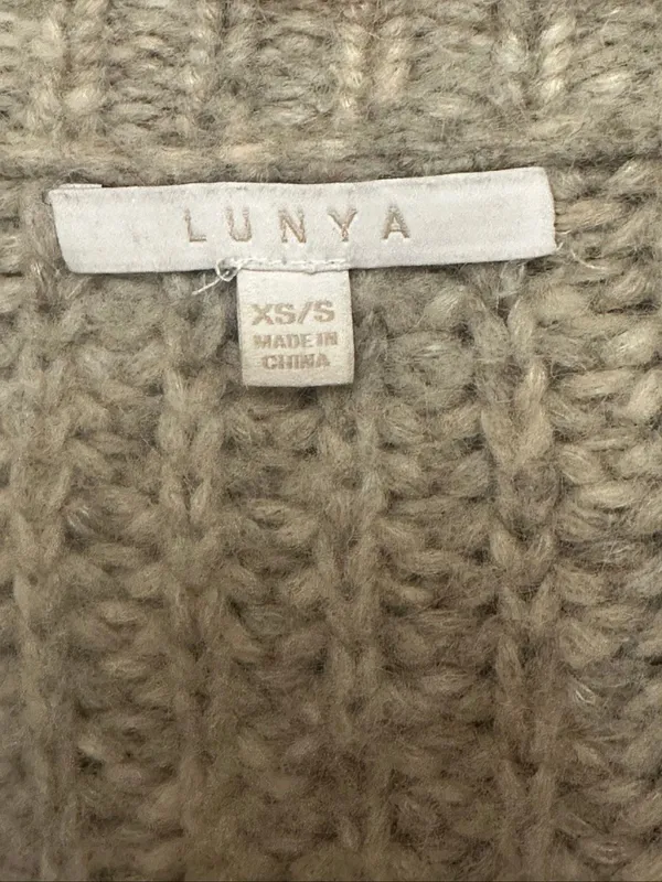 Lunya Chunky Wool Knit Button‑Front Vest Cardigan – Gray – XS/S - Image 7
