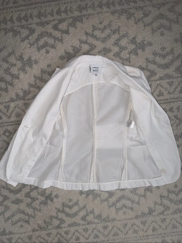 Akris Punto White Textured Single-Button Blazer - Image 6