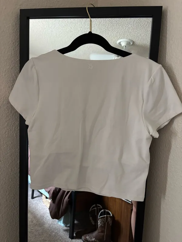 Aerie OFFLINE Cropped Tshirt - Image 3