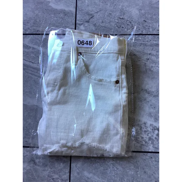 Levis 501 Original High Rise White Denim Cut Off Shorts 56327-0248 Womens W24 - Image 10